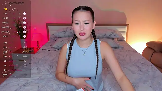 skinny sissss online show from 5, 11, 2025