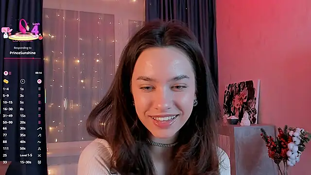Snapshot of EmeliaReaper chatting on 5, 3, 2025 EmeliaReaper online show from 5, 3, 2025