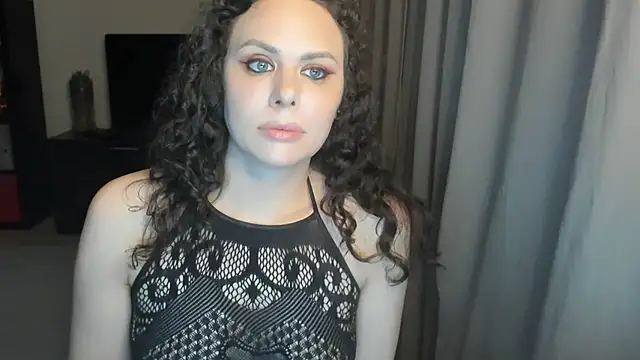 MollyCheiz online show from 6, 6, 2026