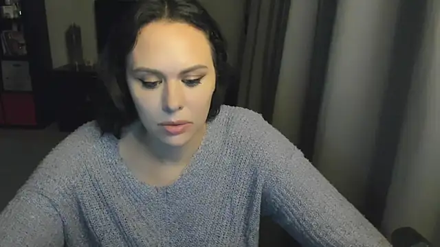 Snapshot of MollyCheiz chatting on 23, 9, 2025 MollyCheiz online show from 23, 9, 2025
