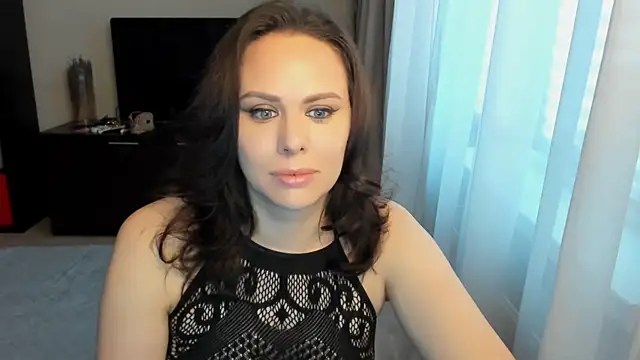 MollyCheiz online show from 6, 11, 2025