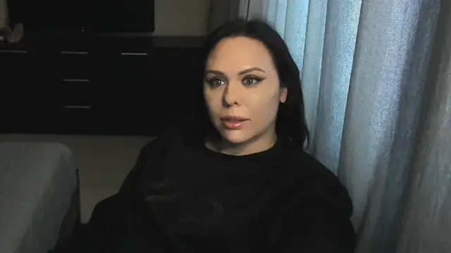 MollyCheiz online show from 29, 10, 2025