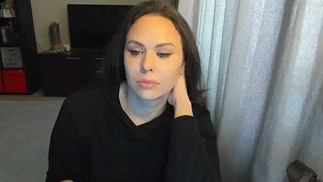 Snapshot of MollyCheiz chatting on 17, 10, 2025 MollyCheiz online show from 17, 10, 2025