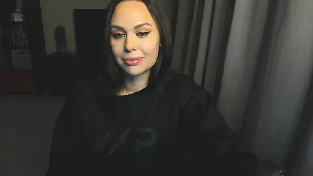 Snapshot of MollyCheiz chatting on 24, 9, 2025 MollyCheiz online show from 24, 9, 2025