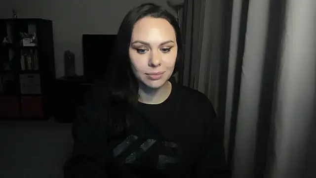 MollyCheiz online show from 28, 2, 2026