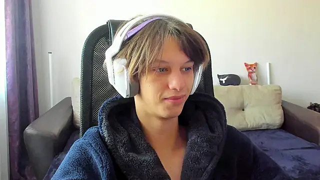 Ostin meow online show from 26, 10, 2025