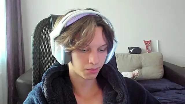 Ostin meow online show from 25, 10, 2025