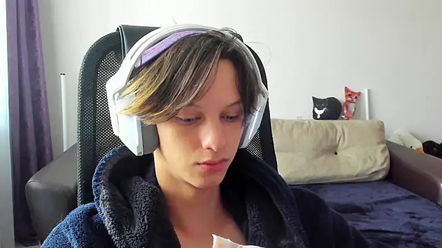 Ostin meow online show from 29, 10, 2025