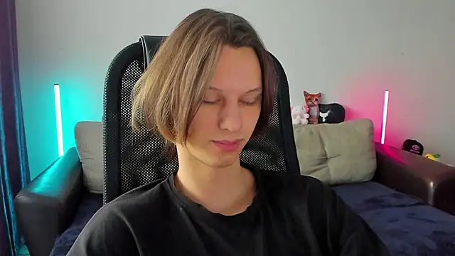 Ostin meow online show from 23, 3, 2026