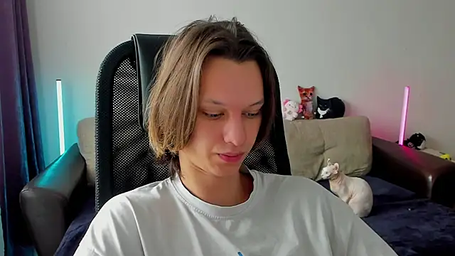 Ostin meow online show from 10, 4, 2026