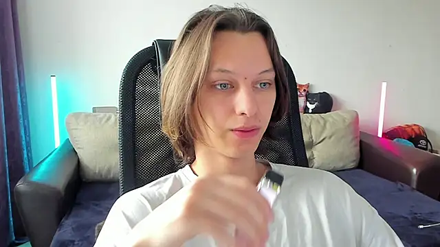 Ostin meow online show from 17, 5, 2026