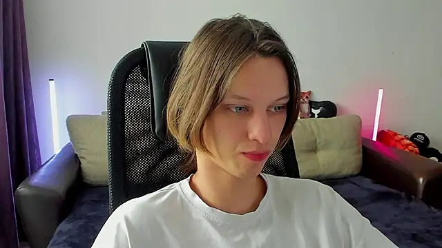 Ostin meow online show from 16, 3, 2026