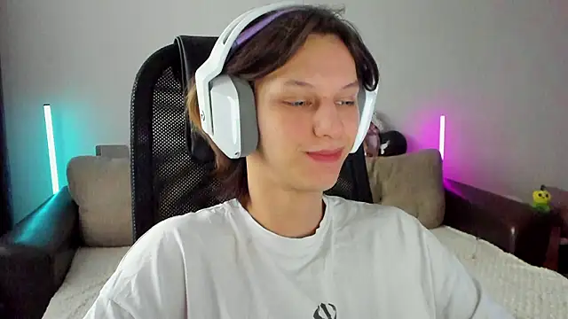 Ostin meow online show from 10, 2, 2026