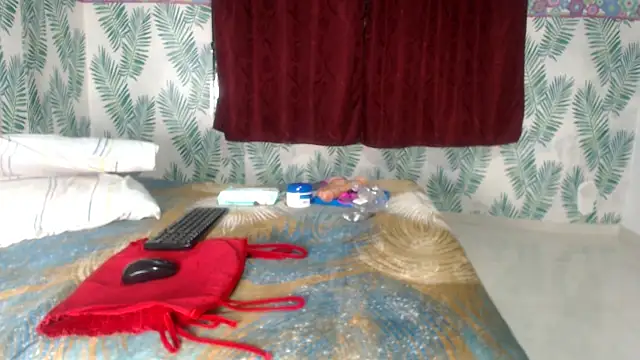 leonabigass18 online show from 20, 1, 2025