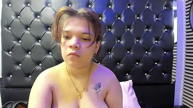 MelanyCarter18 online show from 17, 12, 2025