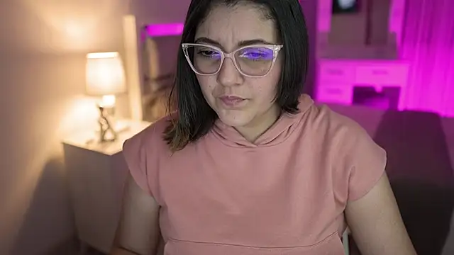 Camilaa bueno online show from 19, 12, 2024