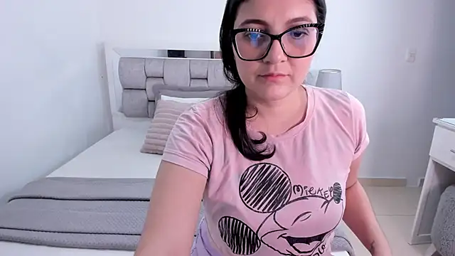 Camilaa bueno online show from 1, 7, 2026