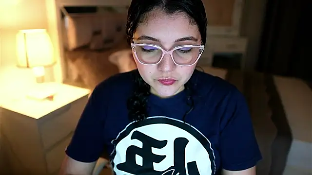 Camilaa bueno online show from 16, 2, 2026