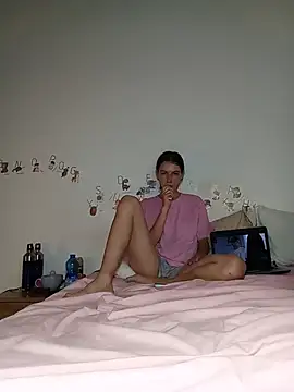 ella grays online show from 30, 6, 2026