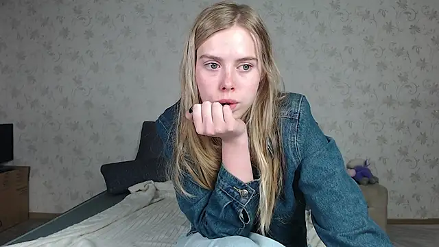 Snapshot of sofiaa_here chatting on 21, 5, 2026 sofiaa here online show from 21, 5, 2026