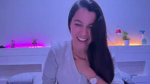 AmaraBella69 online show from 10, 1, 2025