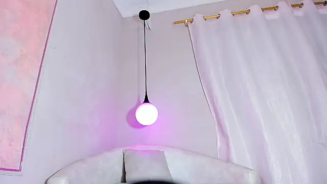 anna lorenss online show from 17, 10, 2025