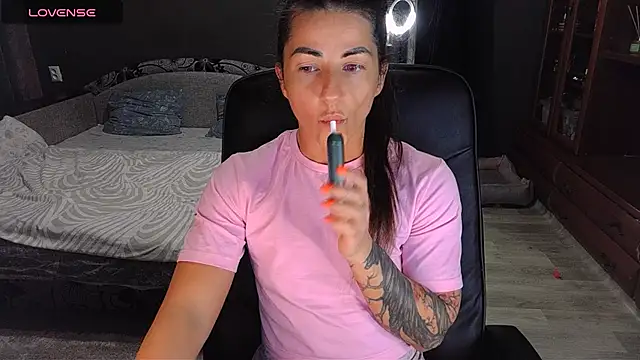 Aria Dl online show from 11, 11, 2025