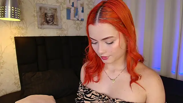 Miah hilton2 online show from 25, 3, 2026