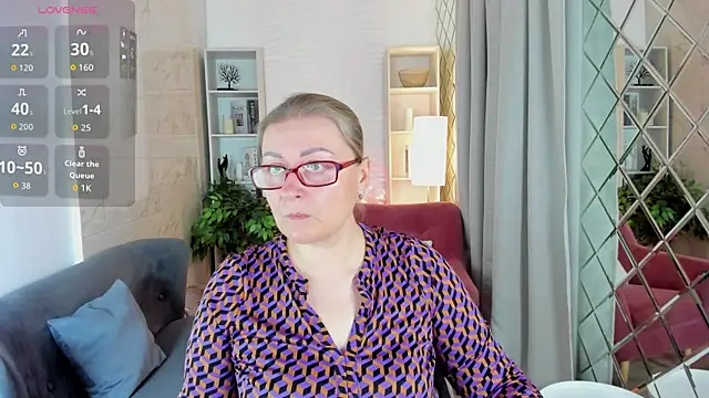 AlexandraKind online show from 10, 10, 2025