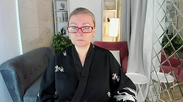 AlexandraKind online show from 27, 10, 2025