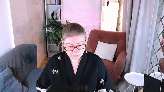 AlexandraKind online show from 15, 11, 2025