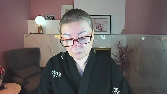 AlexandraKind online show from 5, 11, 2025