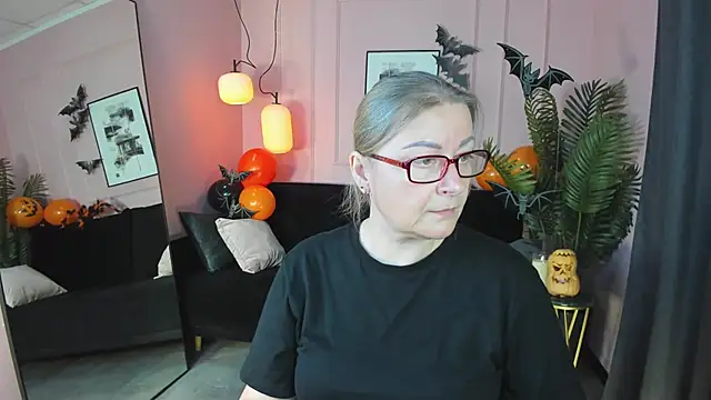 AlexandraKind online show from 31, 10, 2025