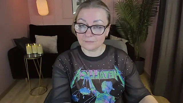 AlexandraKind online show from 12, 3, 2025