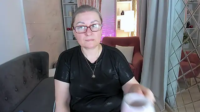 AlexandraKind online show from 14, 1, 2026