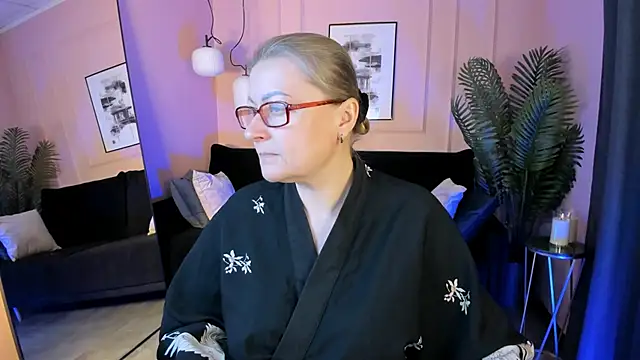 AlexandraKind online show from 19, 11, 2025