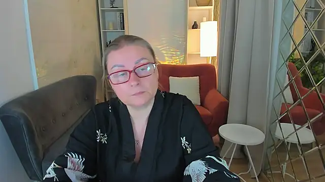 AlexandraKind online show from 13, 12, 2025