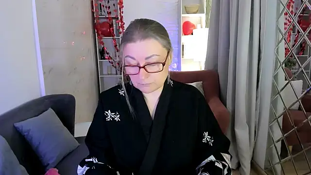 AlexandraKind online show from 24, 2, 2026