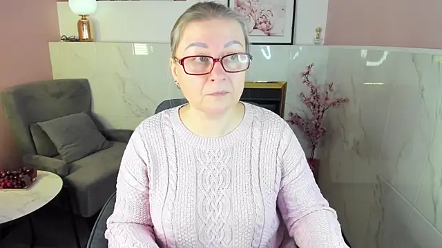 AlexandraKind online show from 29, 11, 2025