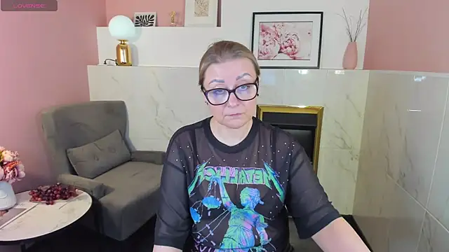 AlexandraKind online show from 27, 2, 2025