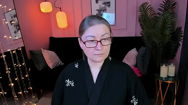 AlexandraKind online show from 25, 2, 2026