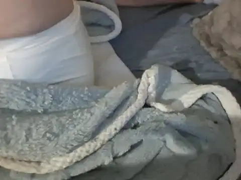 housewife shantie online show from 16, 3, 2025