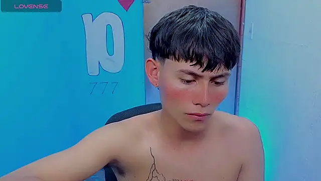 tanjiro cute online show from 19, 4, 2026