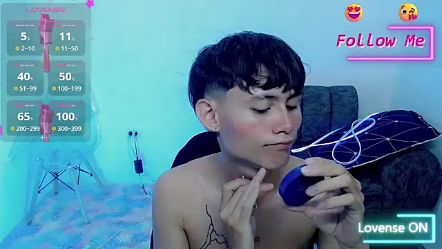 tanjiro cute online show from 28, 1, 2025