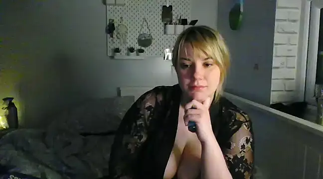 peach x powergirl online show from 19, 1, 2025