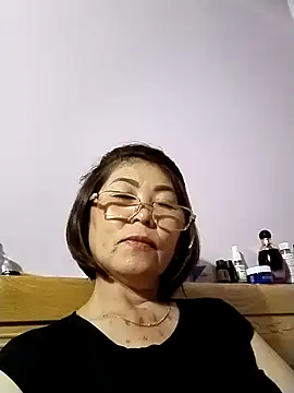 Baby-tits2024 online show from 26, 1, 2025