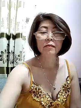 Baby-tits2024 online show from 6, 2, 2025