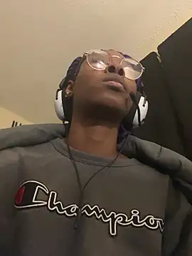 Snapshot of GoddessxDutchessx chatting on 4, 2, 2025 GoddessxDutchessx online show from 4, 2, 2025