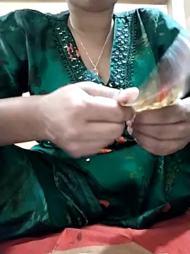 Magical Girl- online show from 22, 10, 2025