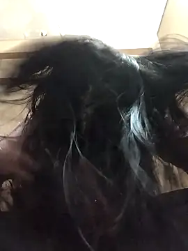 Magical Girl- online show from 8, 10, 2025